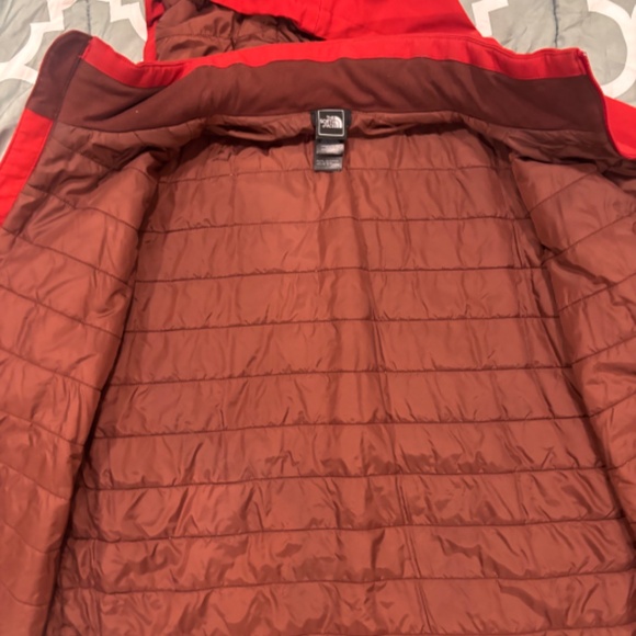 North Face Coat (Red) - Picture 6 of 6